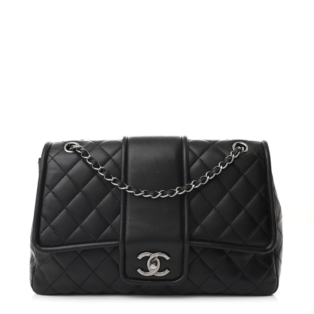 Lambskin Quilted Elementary Chic Flap Black