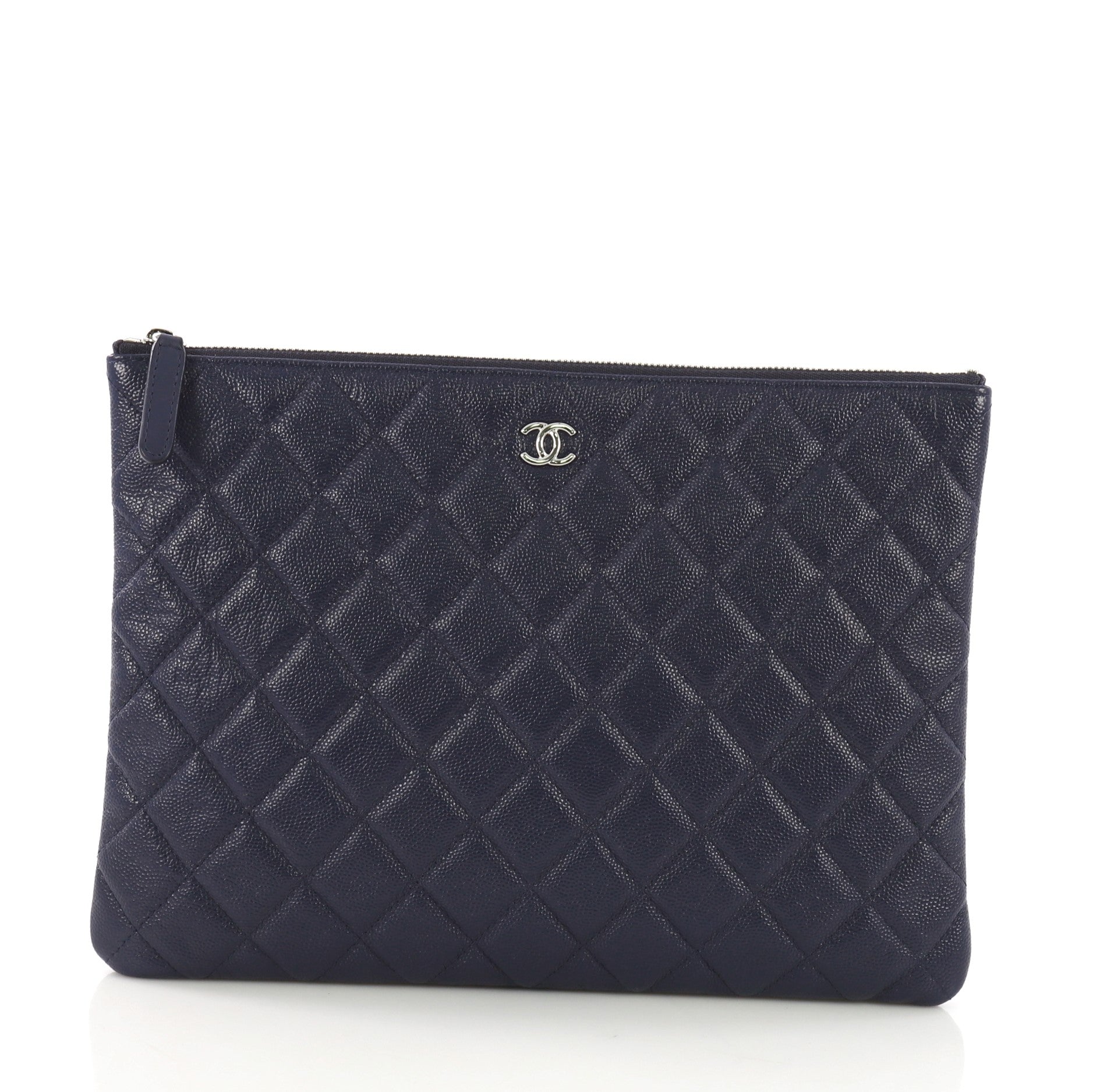 O Case Clutch Quilted Caviar Medium