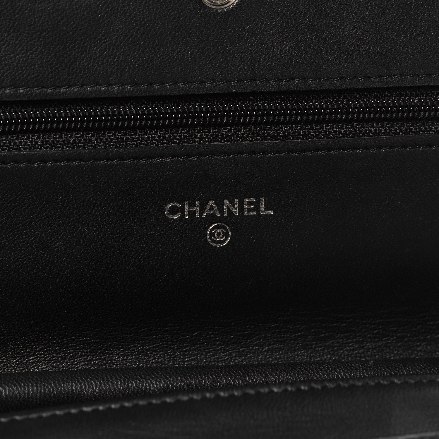Lambskin Camellia Embossed Wallet On Chain WOC Black