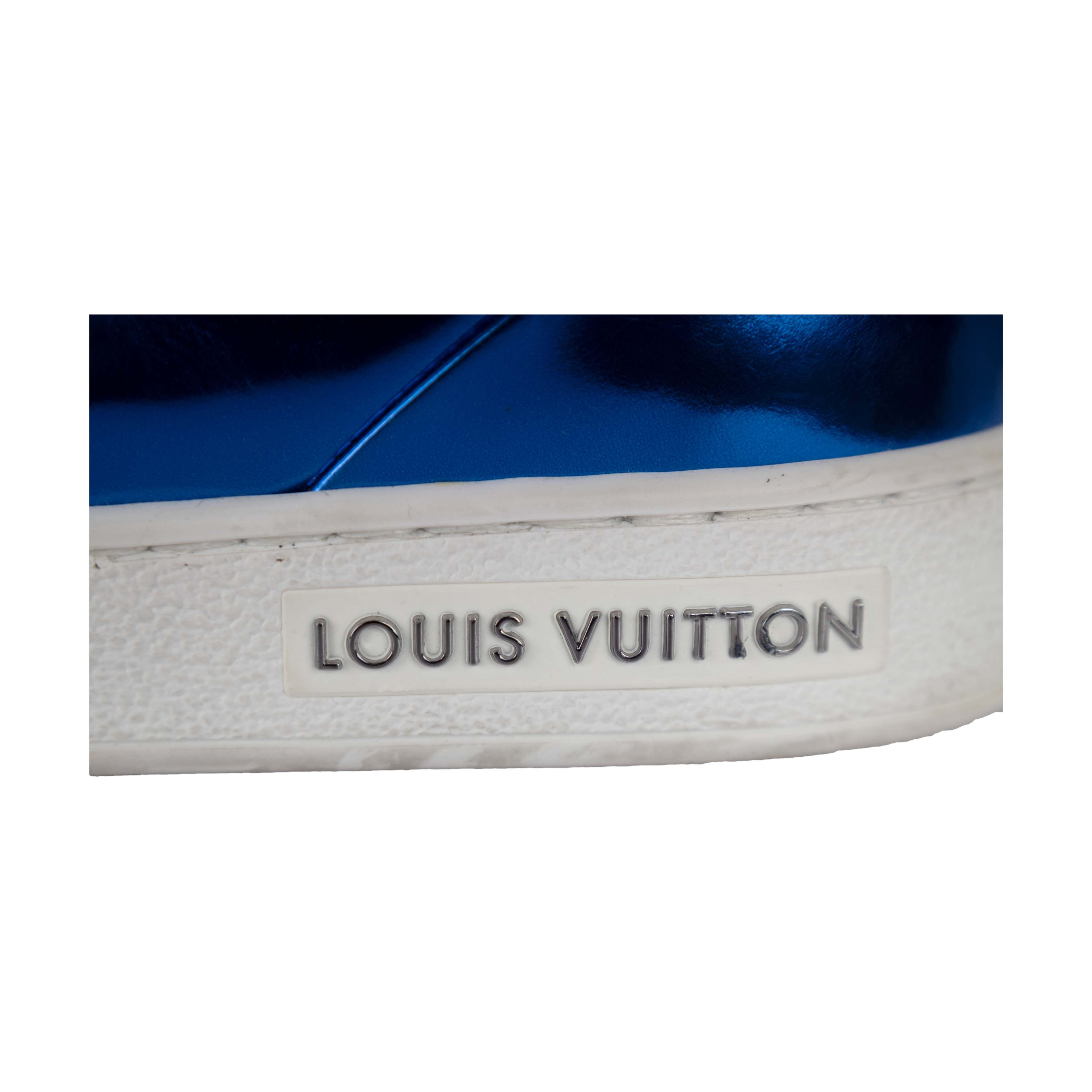 Women's Louis Vuitton Metallic Blue Sneakers - '10s
