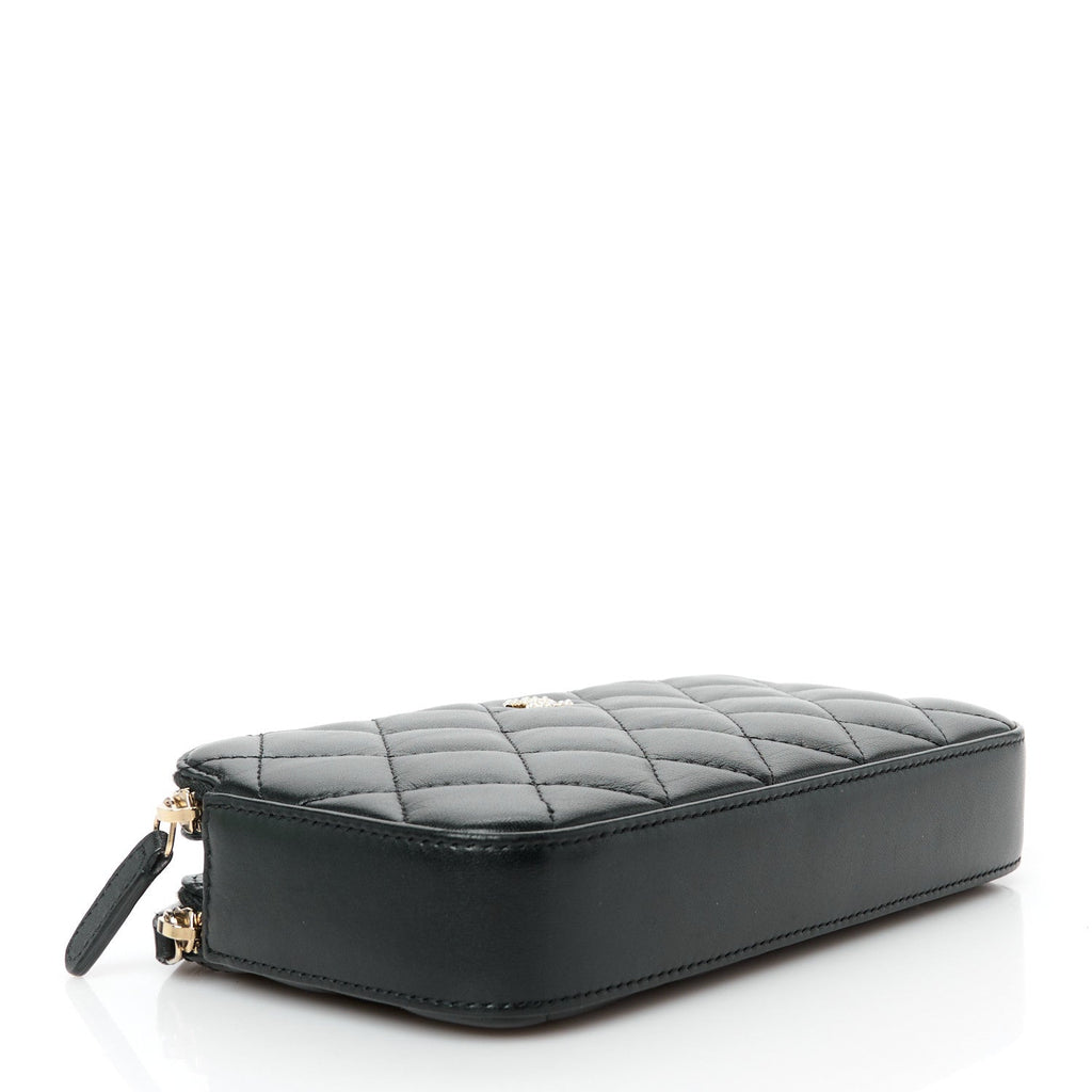 Lambskin Quilted Pearl Clutch With Chain Black