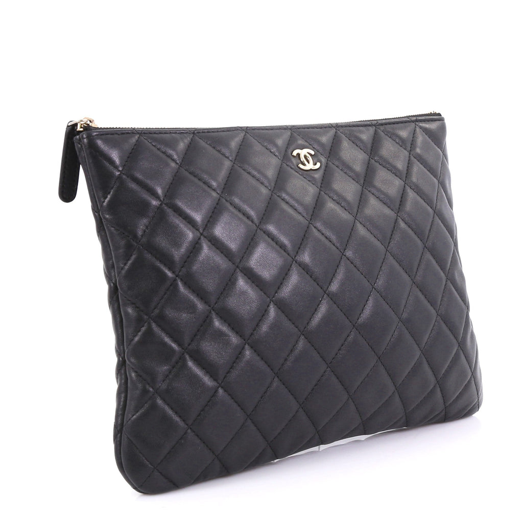 O Case Clutch Quilted Lambskin Medium