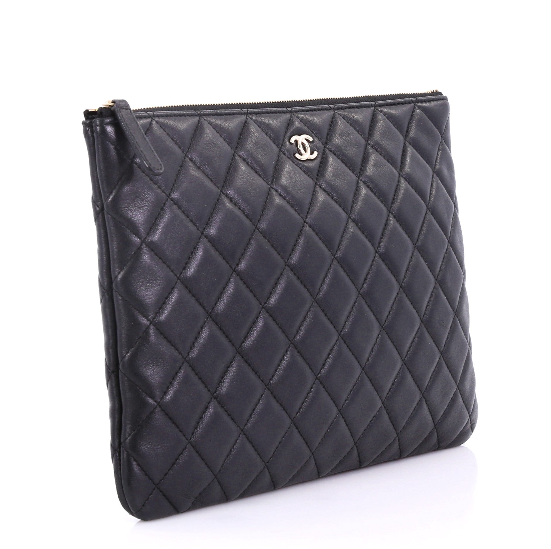O Case Clutch Quilted Lambskin Medium