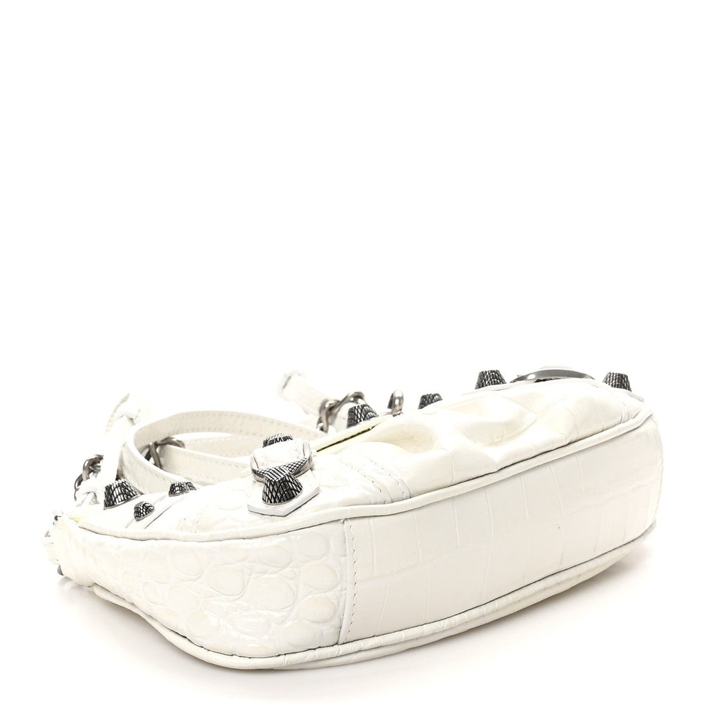 Extra Supple Calfskin Crocodile Embossed Le Cagole Mini Purse With Chain White