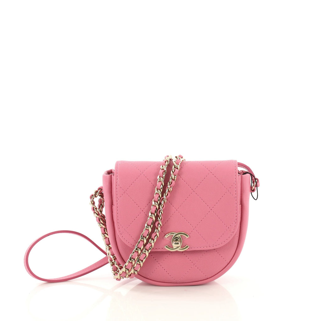 Casual Trip Messenger Bag Quilted Lambskin Mini
