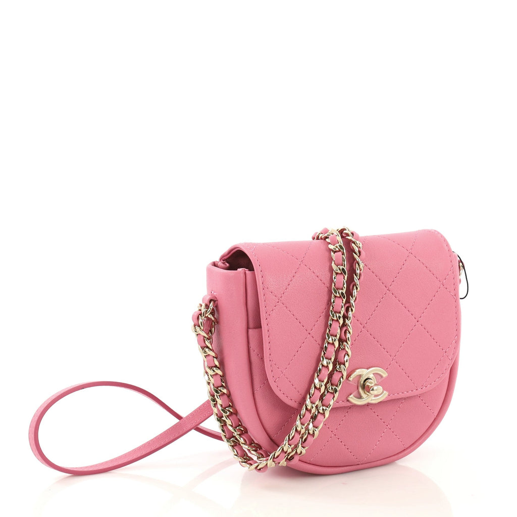 Casual Trip Messenger Bag Quilted Lambskin Mini