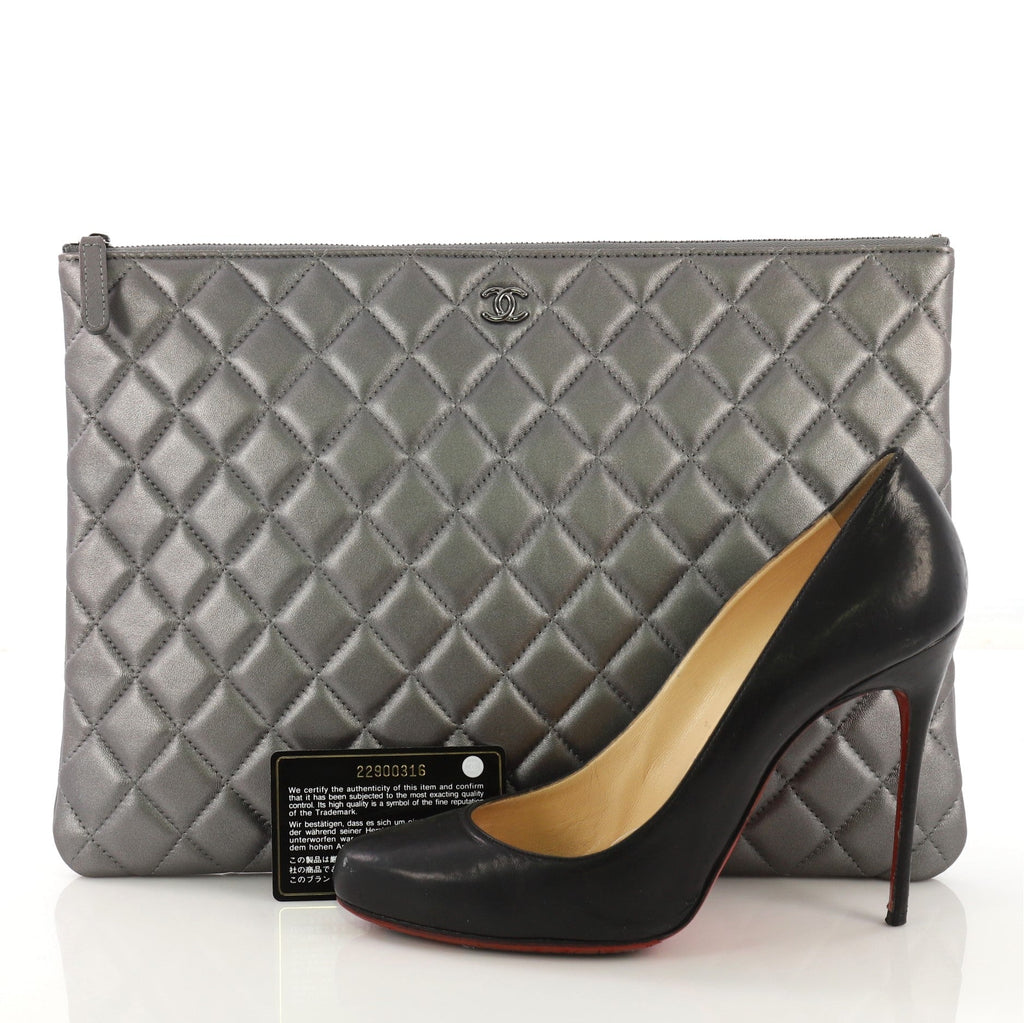 O Case Clutch Quilted Lambskin Large