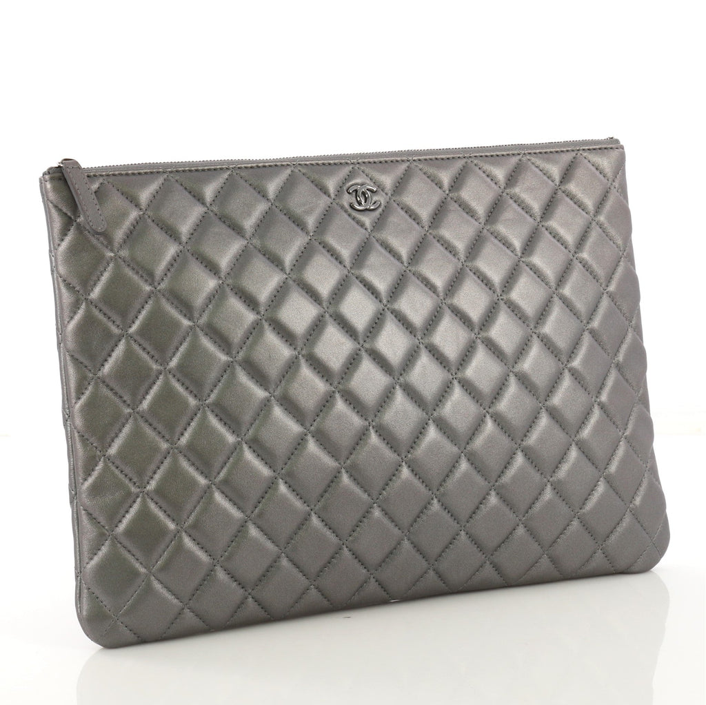 O Case Clutch Quilted Lambskin Large