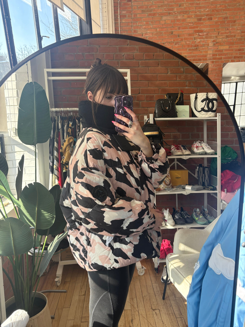 Moose Knuckles 'Baisley' Bomber Puffer Jacket - Women's M