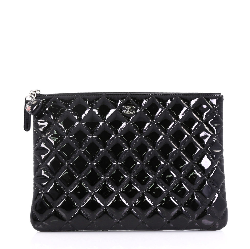 O Case Clutch Quilted Patent Medium