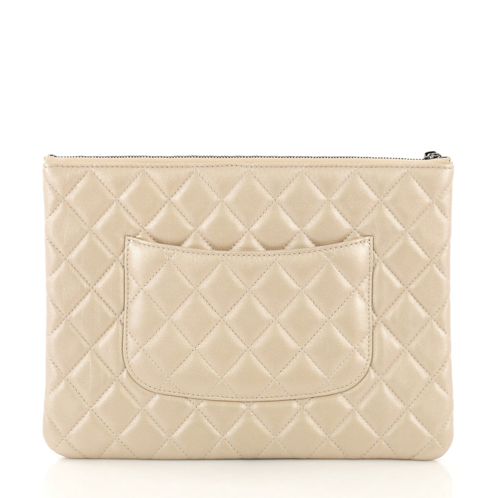 O Case Clutch Quilted Lambskin Medium