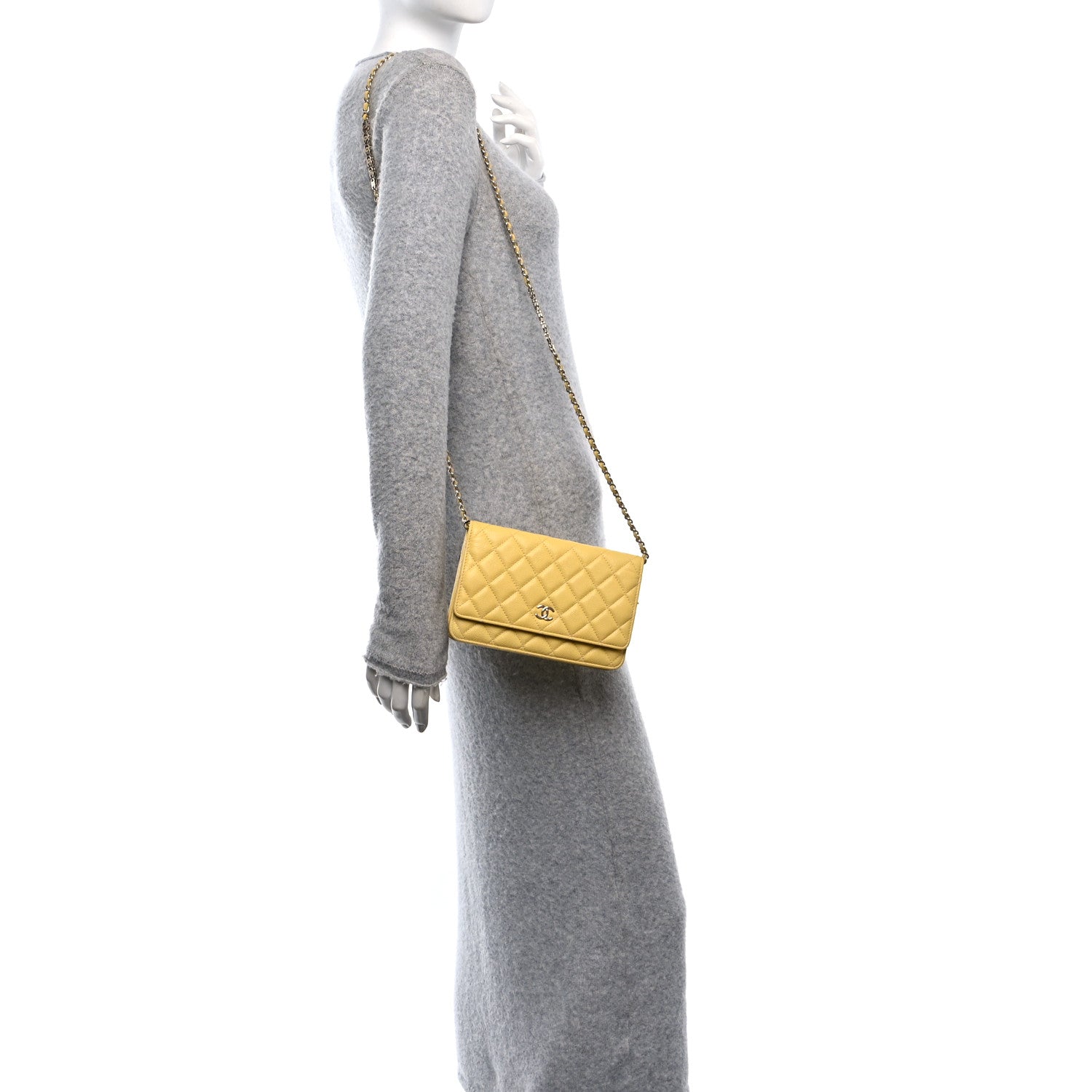 Caviar Quilted Tiny CC Wallet On Chain WOC Yellow