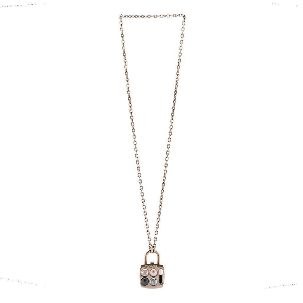 Pearl Resin Crystal CC No 5 Eyeshadow Pendant Necklace Multicolor