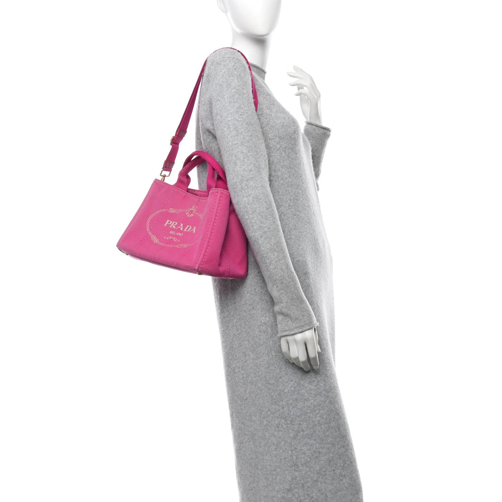 Canapa Small Logo Tote Fuxia