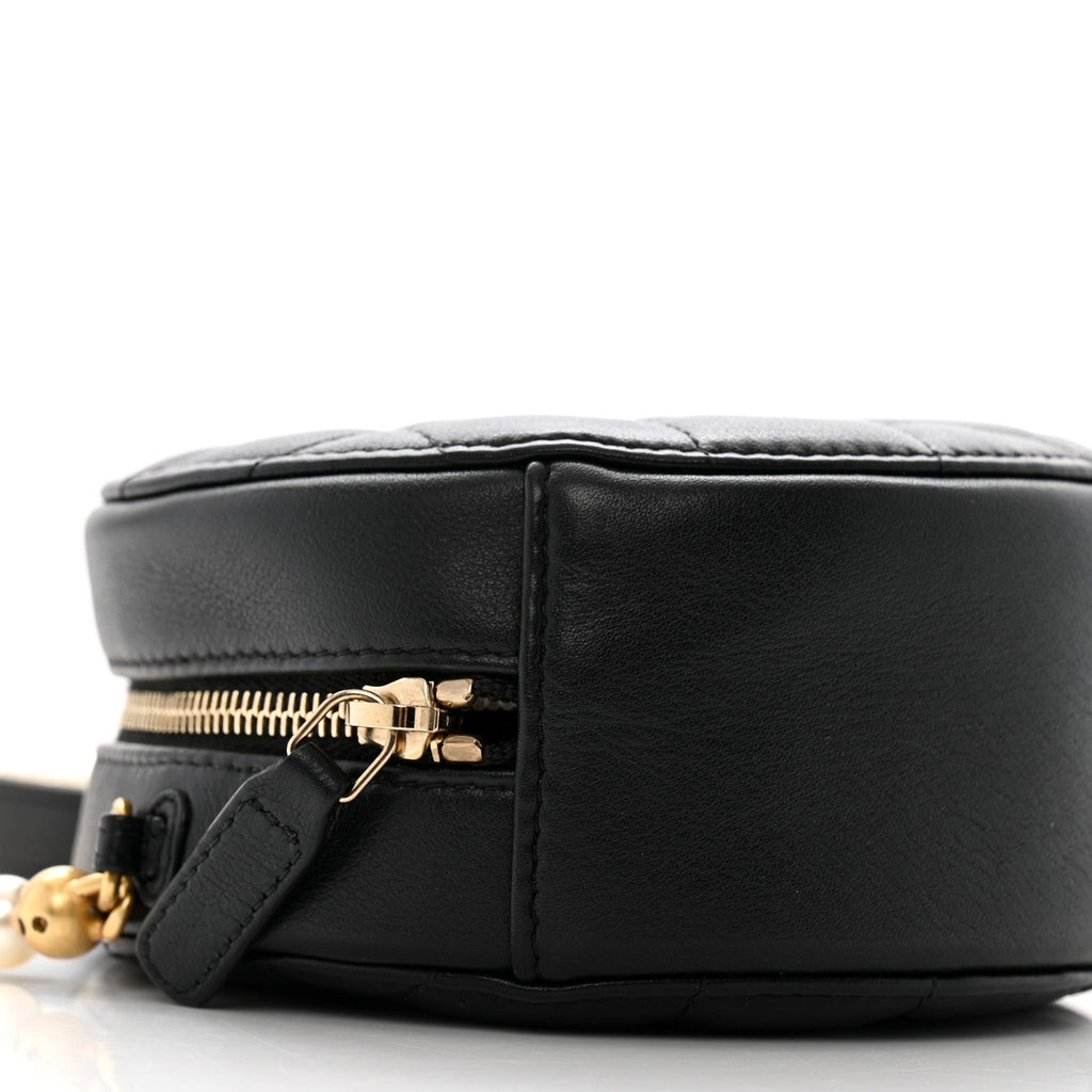 Lambskin Quilted Pearl Chain Round Clutch With Chain Black