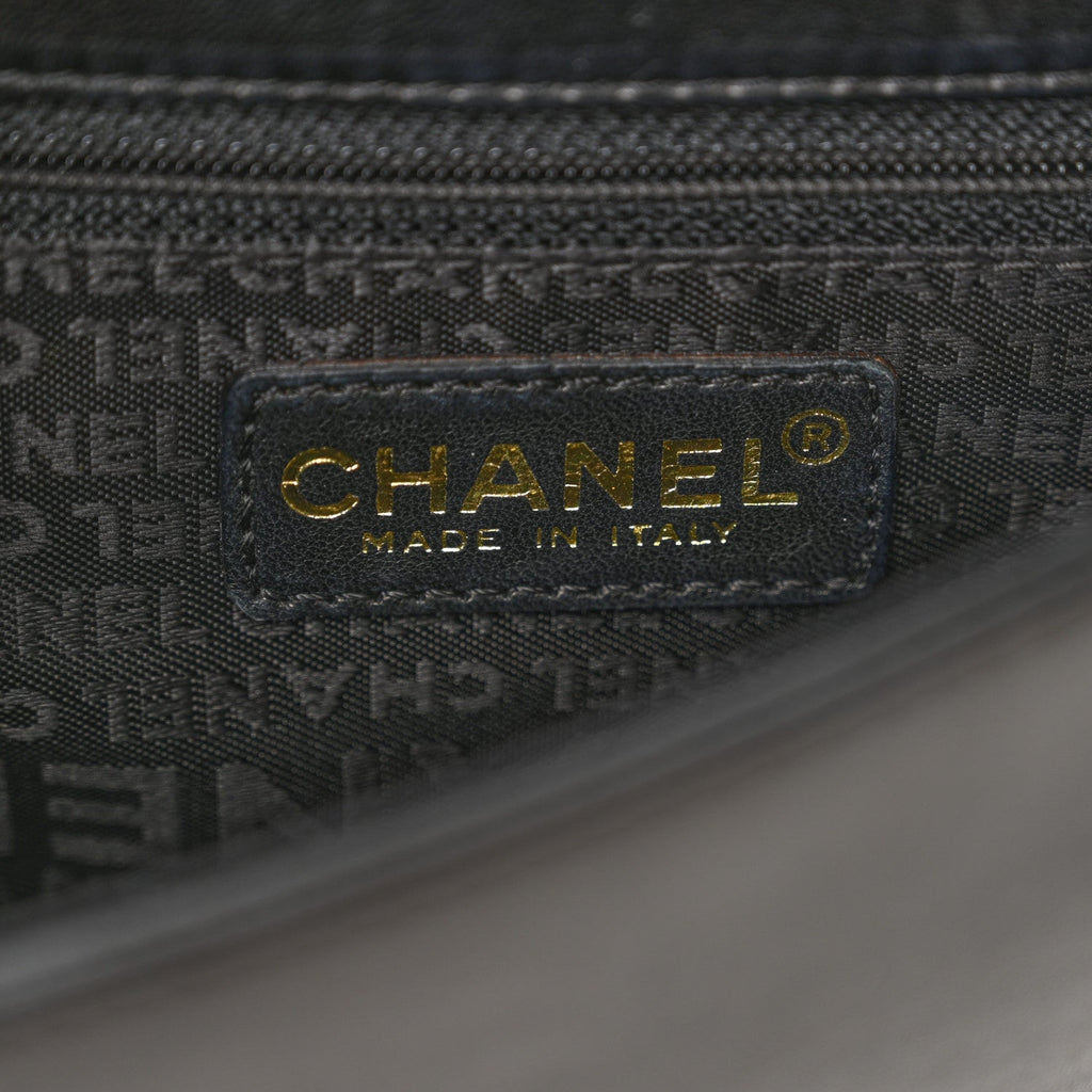 Lambskin Quilted CC Chocolate Bar Flap Black