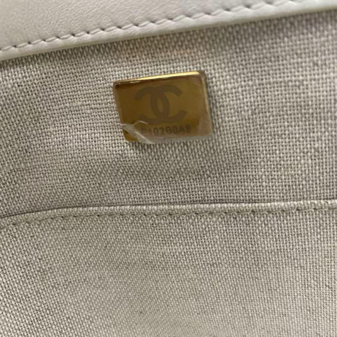 Chanel Deauville Tote Bag With Pouch Enamel White Multicolour (2022 Spring/Summer Limited Edition)
