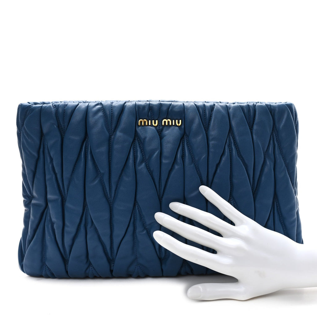Nappa Matelasse Large Lux Pouch  Laguna