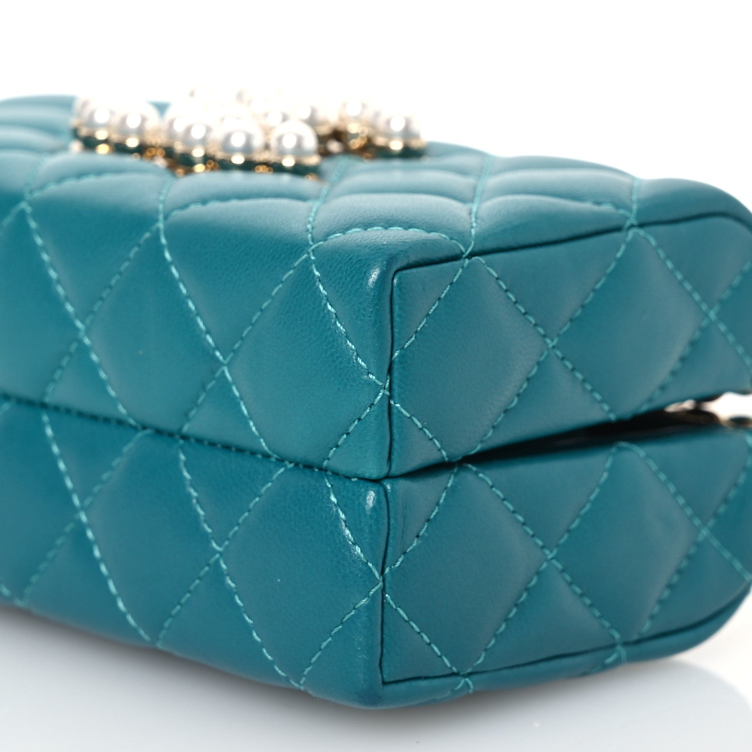 Lambskin Quilted Pearl CC Vanity Case Green