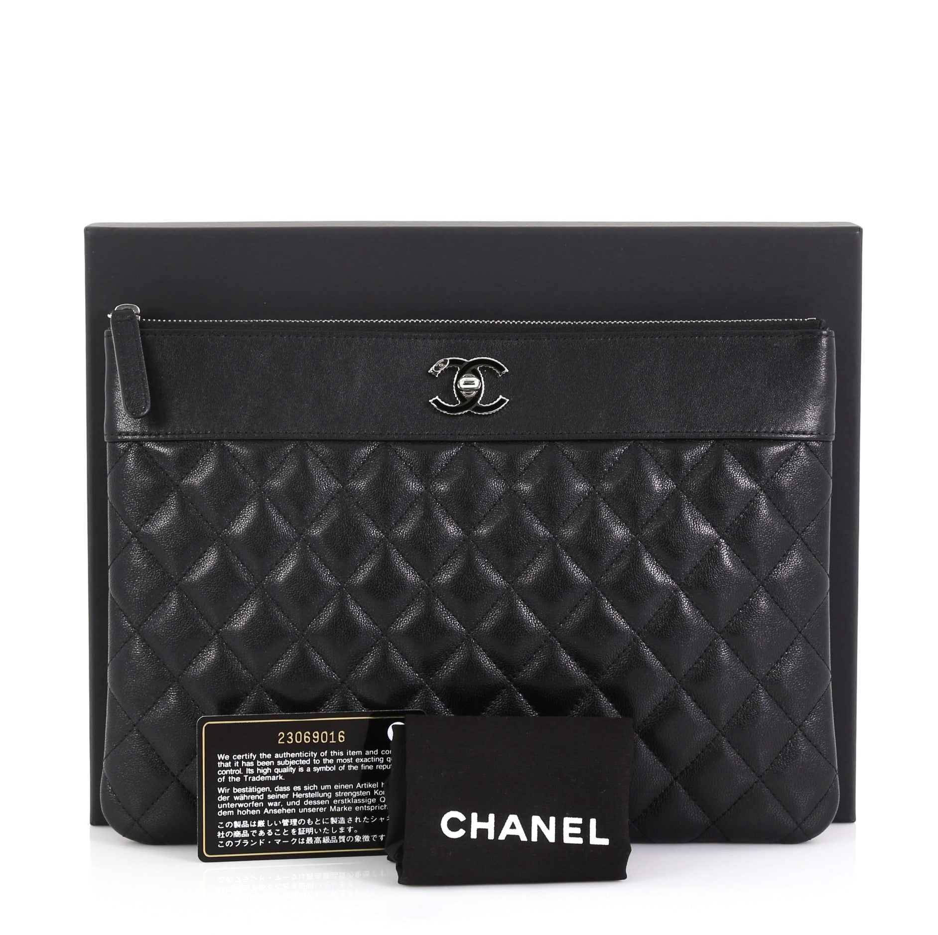 Mademoiselle Vintage O Case Clutch Quilted Sheepskin Medium