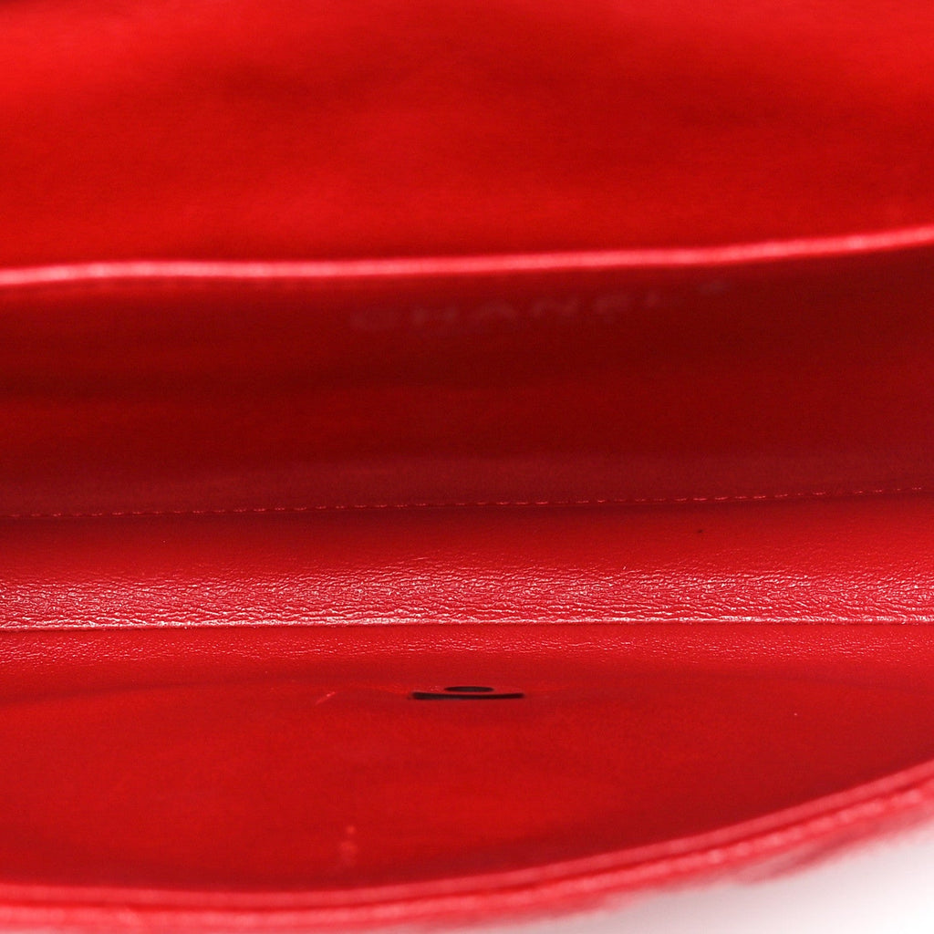 Caviar Quilted Clutch With Chain Flap Red