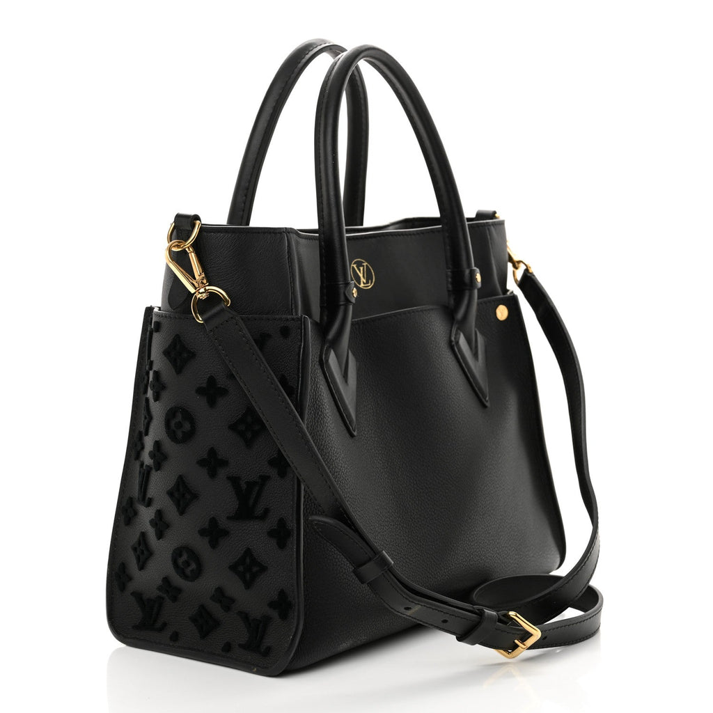 Calfskin Monogram Tufting On My Side Black