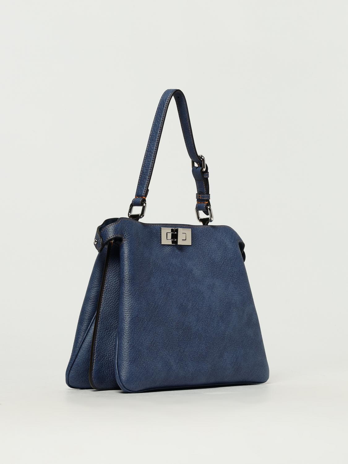 woman's shoulder bag