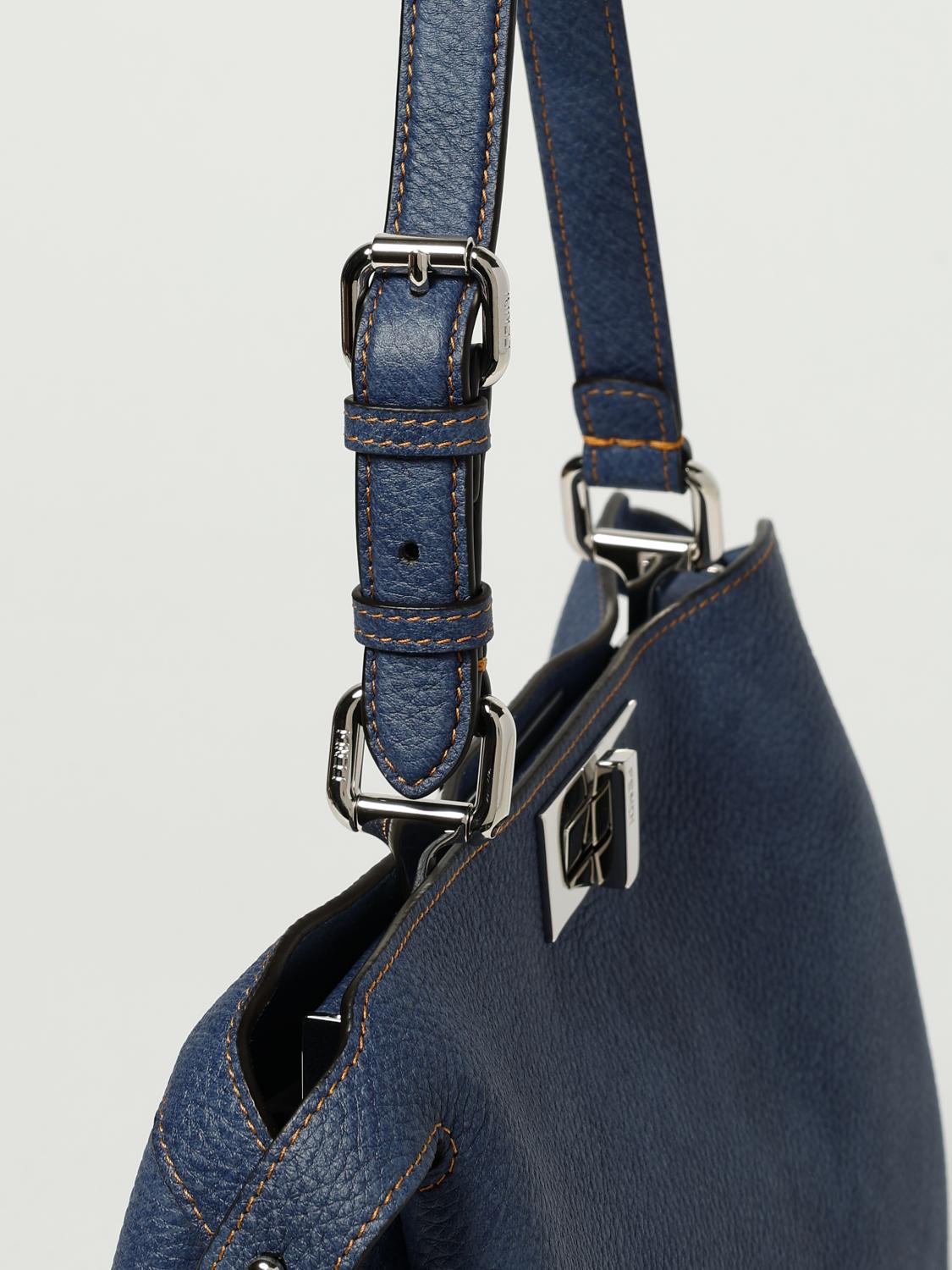 woman's shoulder bag