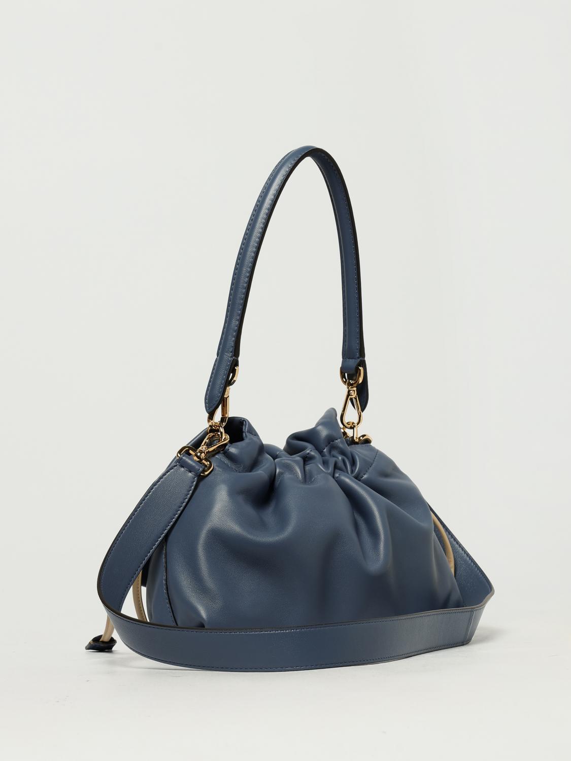 woman's shoulder bag