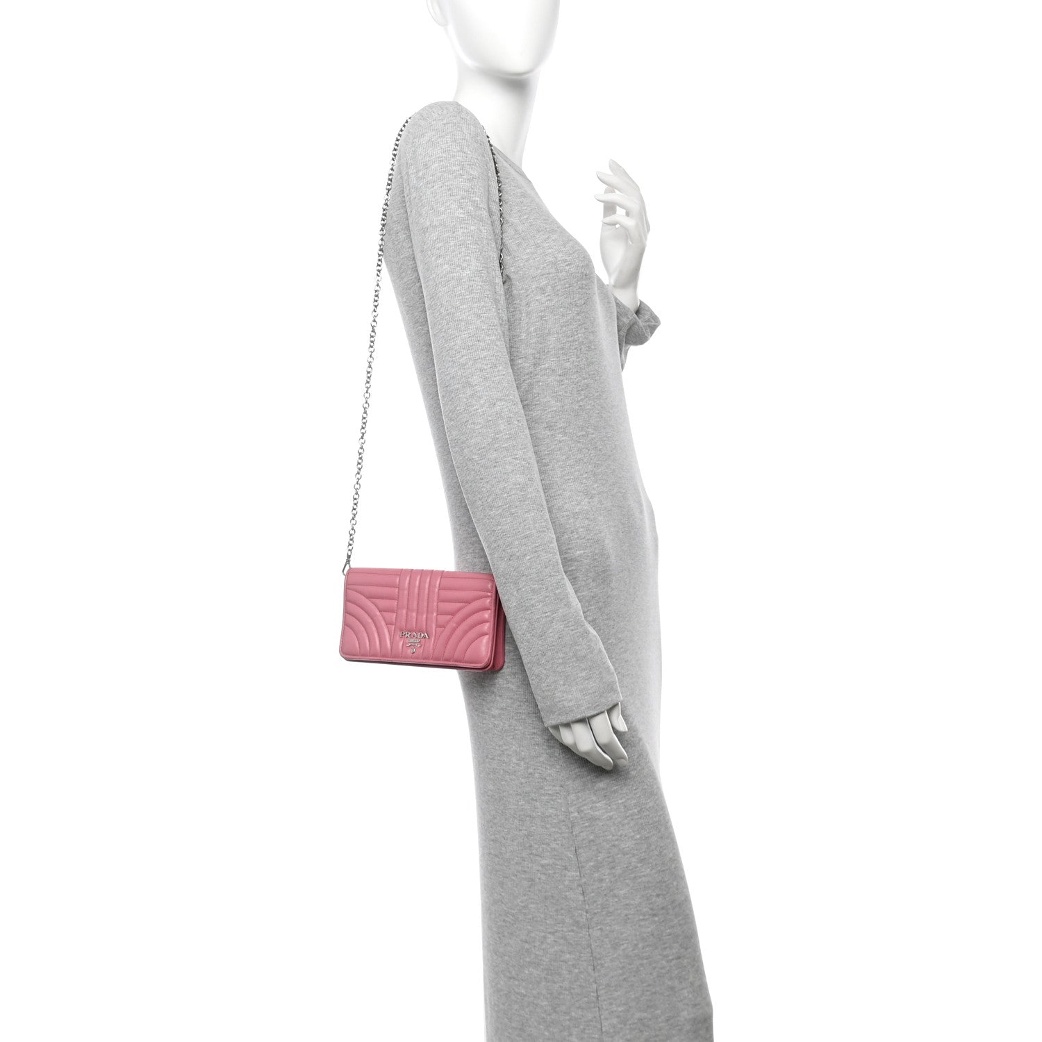 Soft Calfskin Impunture Diagramme Chain Wallet Begonia