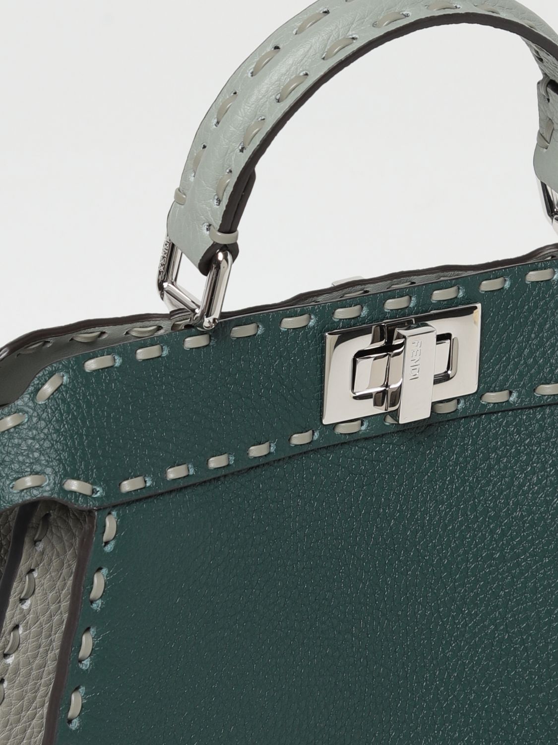 woman's shoulder bag
