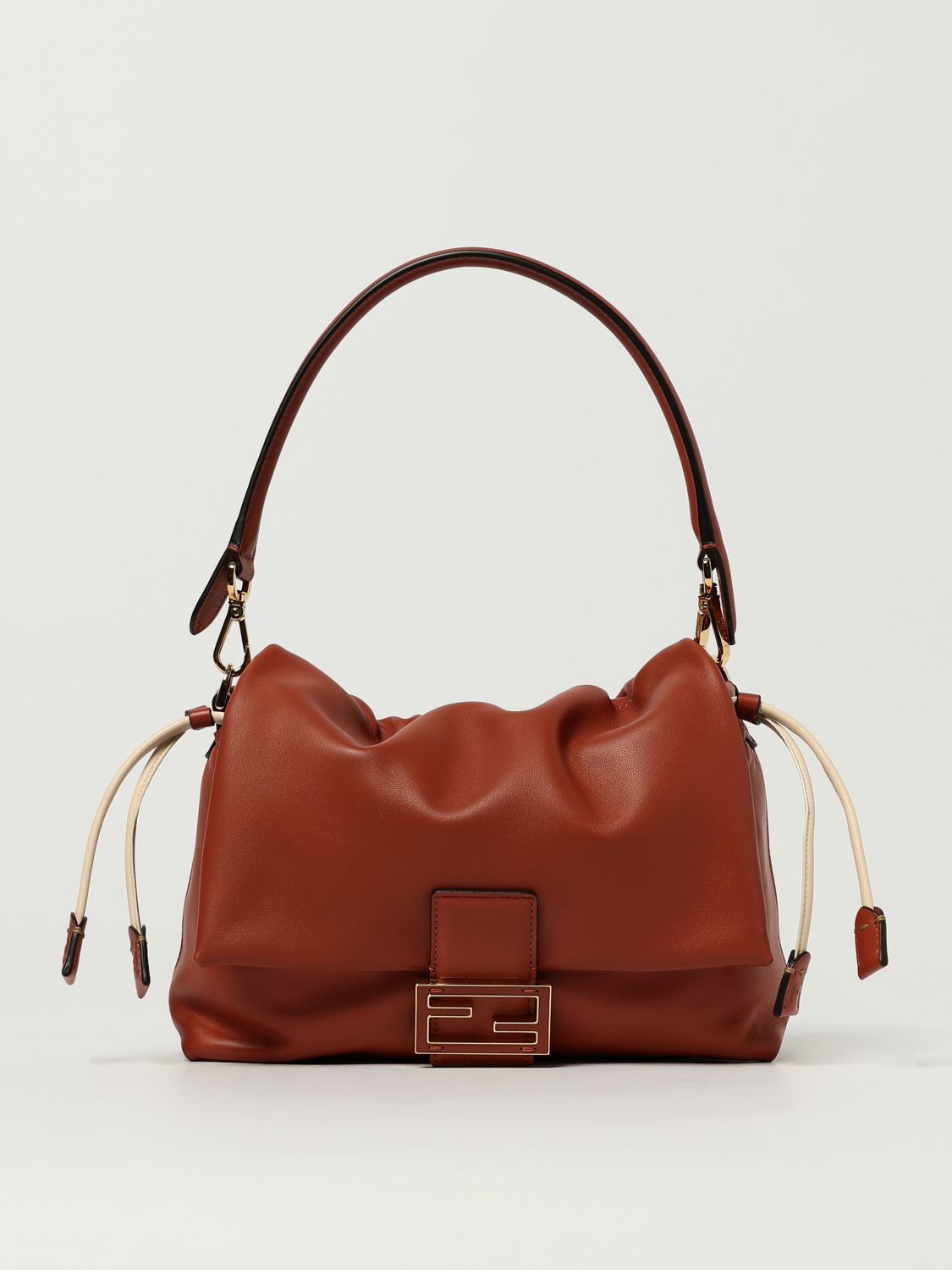 woman's shoulder bag