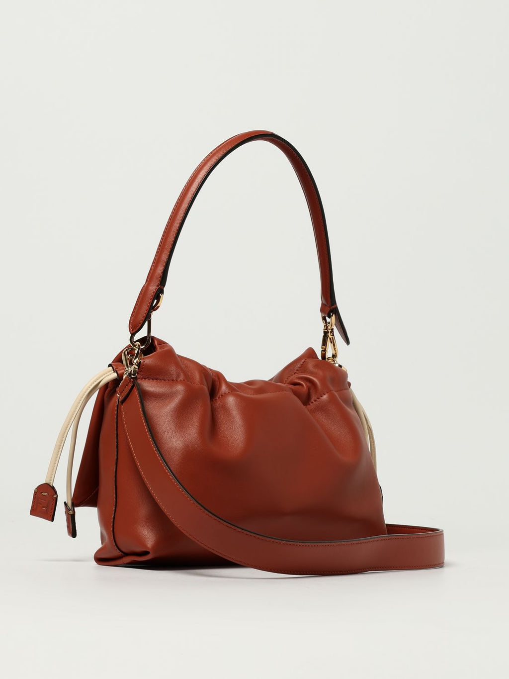 woman's shoulder bag