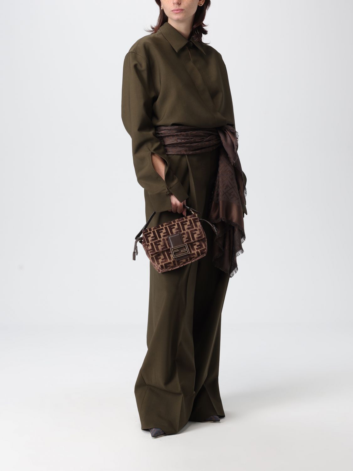 woman's shoulder bag