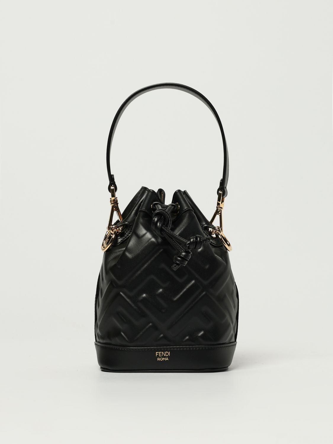 woman's crossbody bags