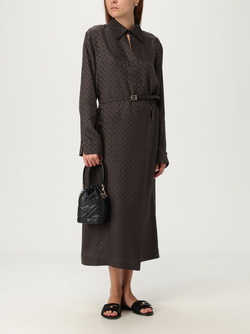 woman's crossbody bags