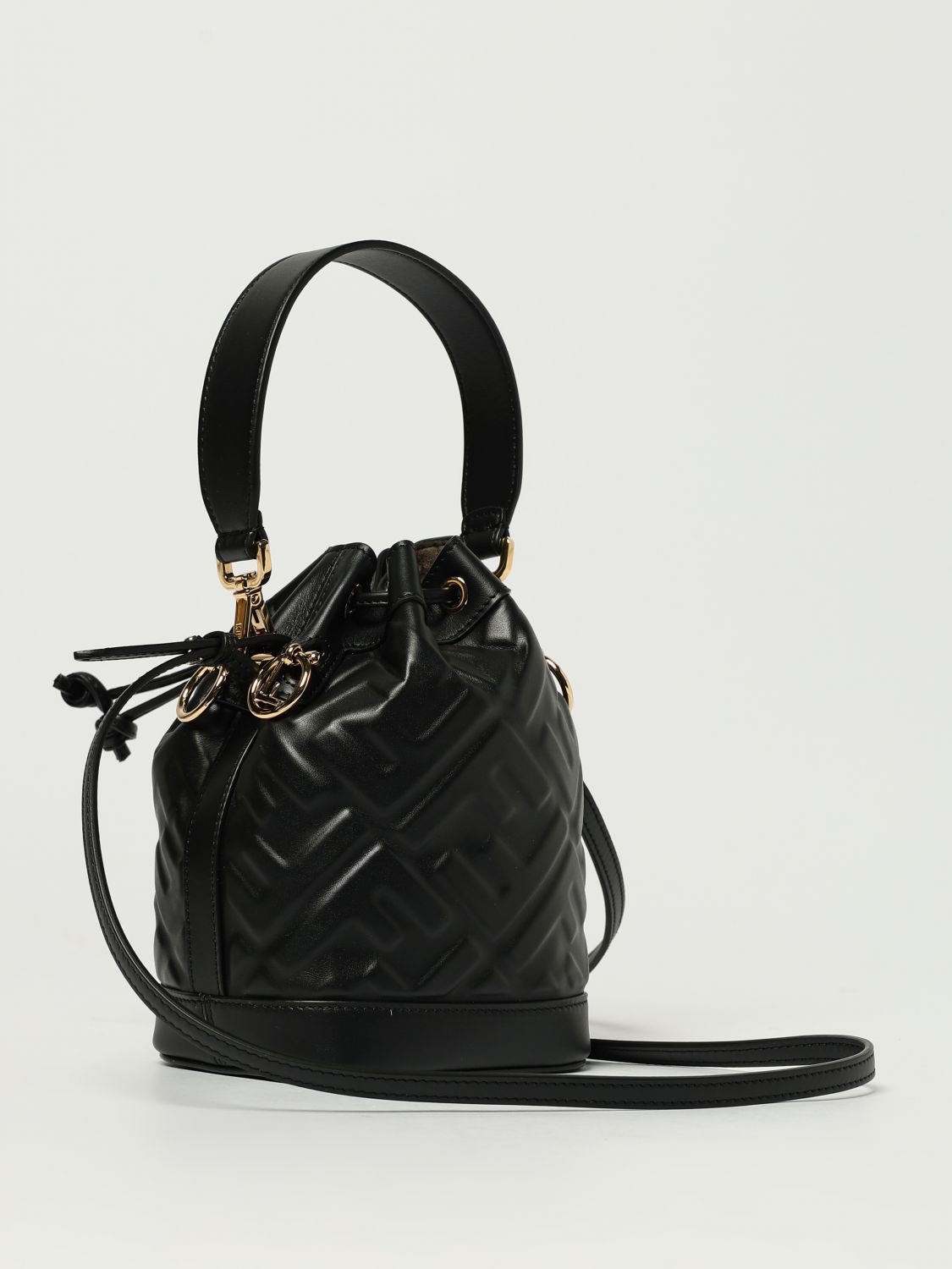 woman's crossbody bags