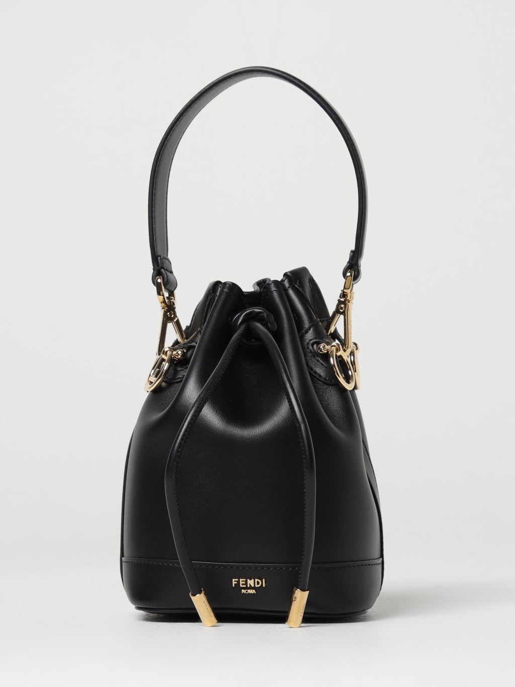 woman's shoulder bag