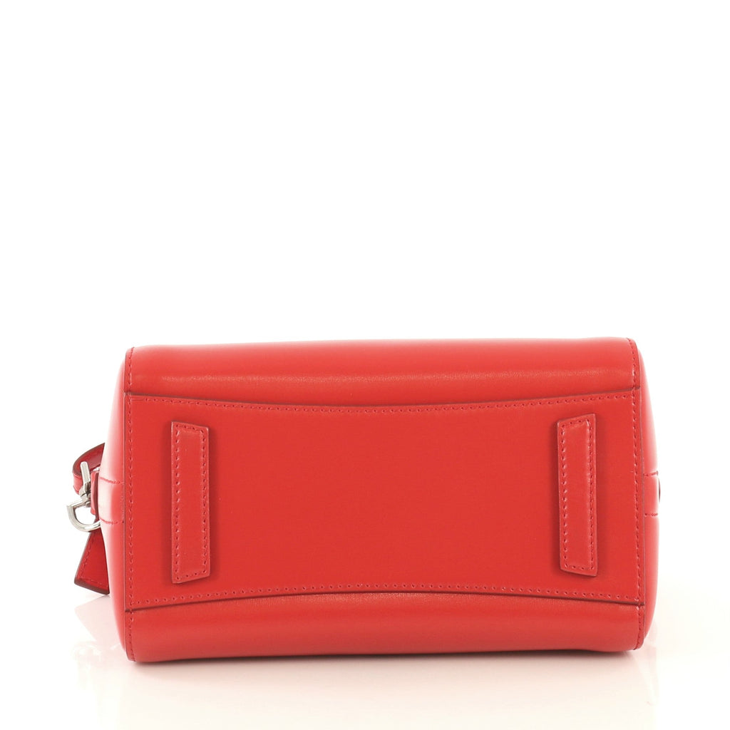 Antigona Bag Glazed Leather Mini