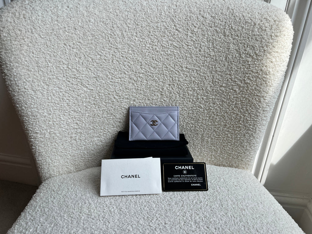 Chanel Lilac Caviar  Holder with Silver Hardware (RRP £410)