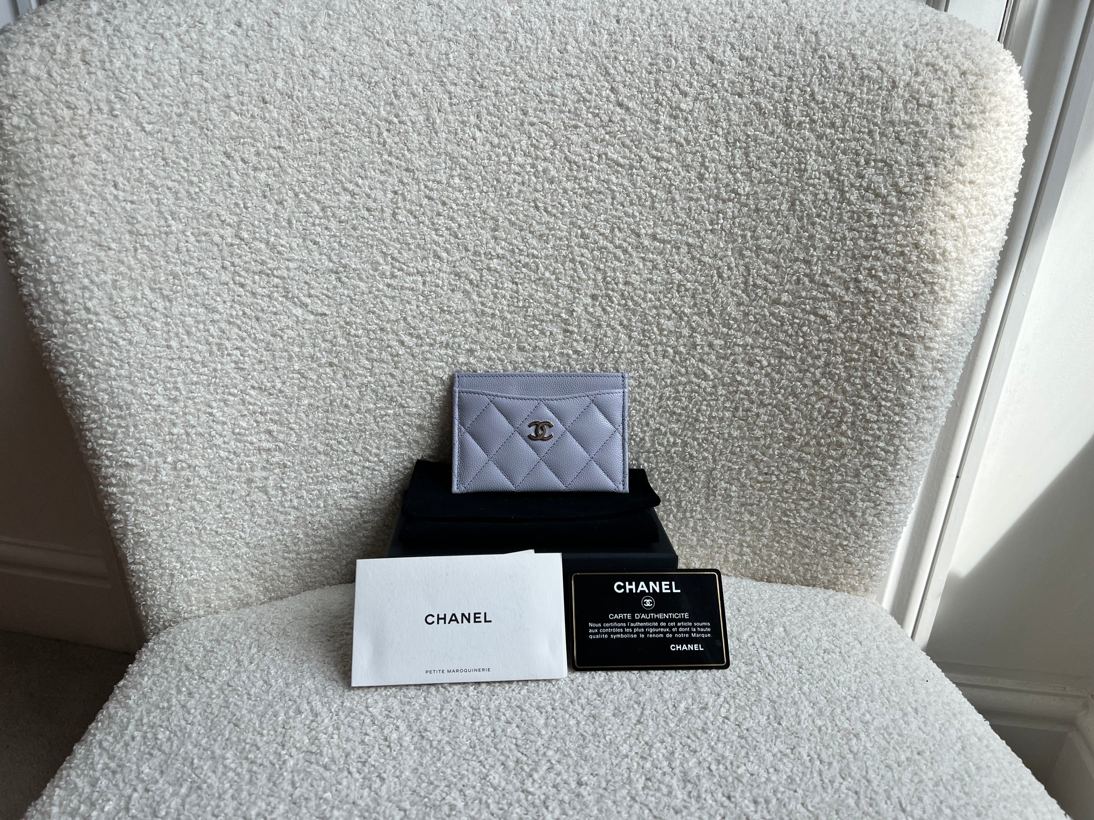 Chanel Lilac Caviar  Holder with Silver Hardware (RRP £410)
