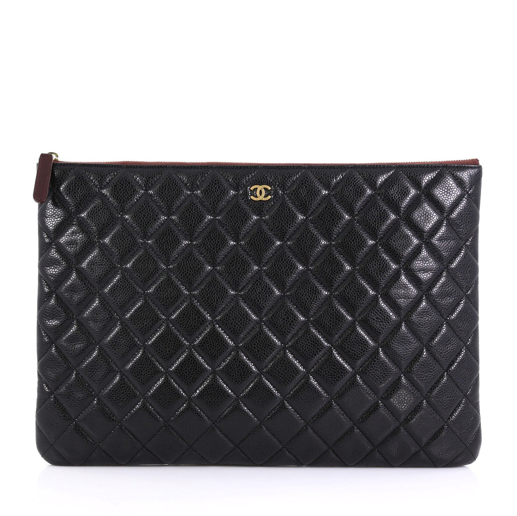 O Case Clutch Quilted Caviar Large