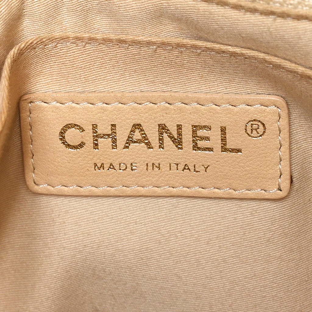 Metallic Calfskin Quilted Small Drawstring Bag Gold