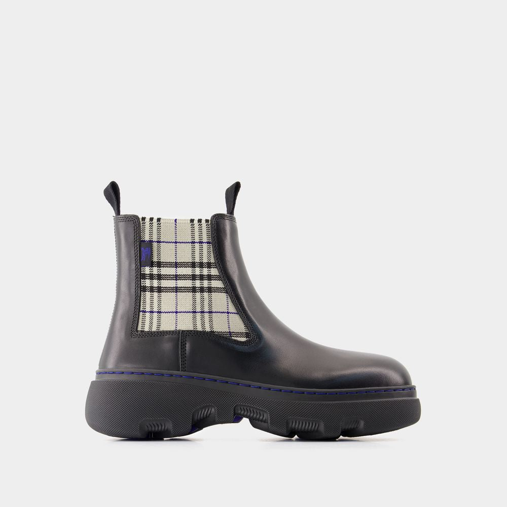Women's Creeper Chelsea Low Ankle Boots - Burberry - Leather - Black