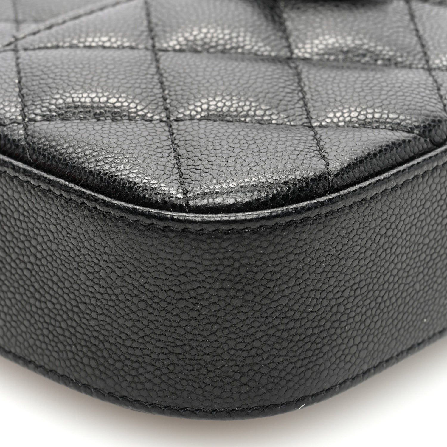 Caviar Quilted Chain Camera Bag Black
