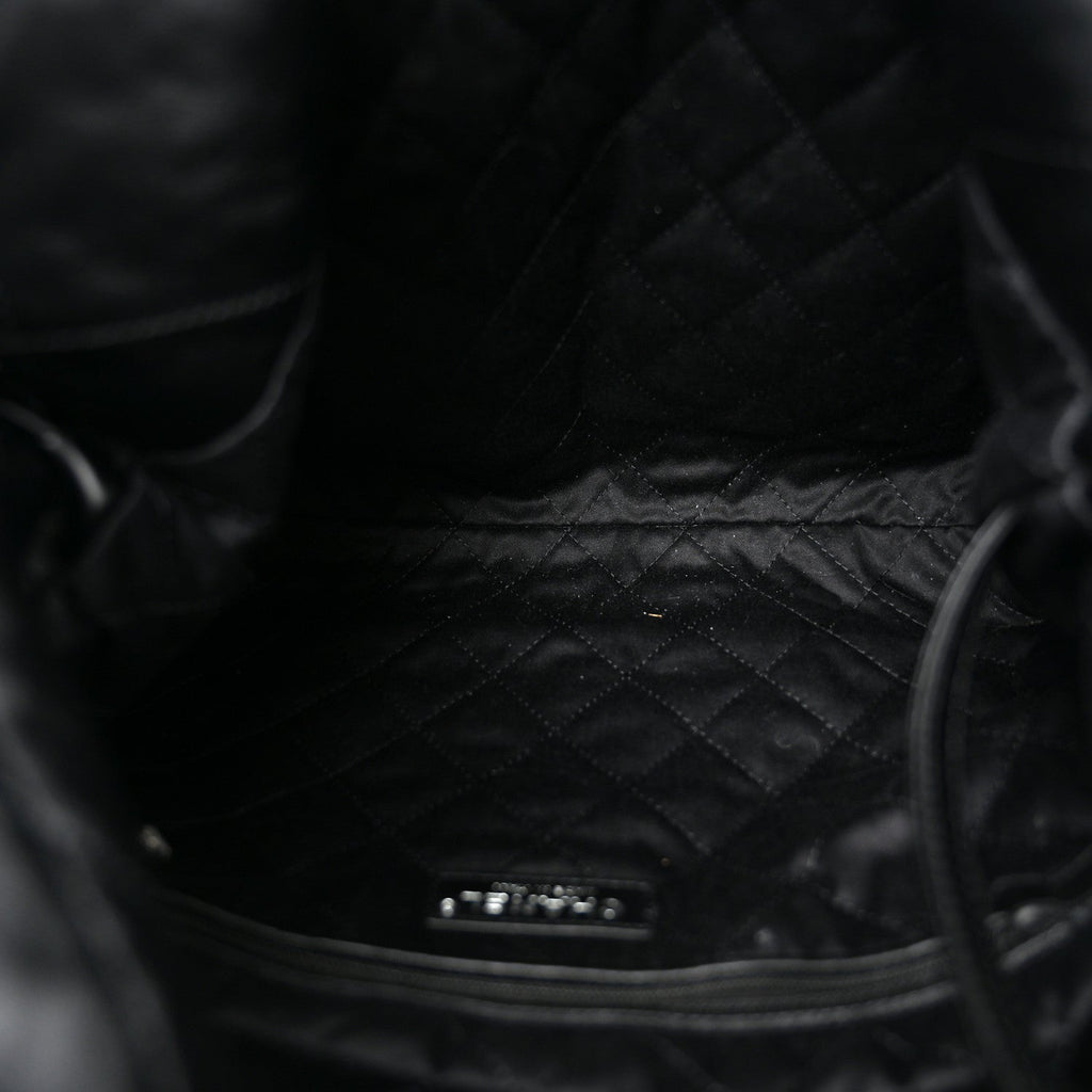 Shiny Calfskin Quilted Small Chanel 22 Black