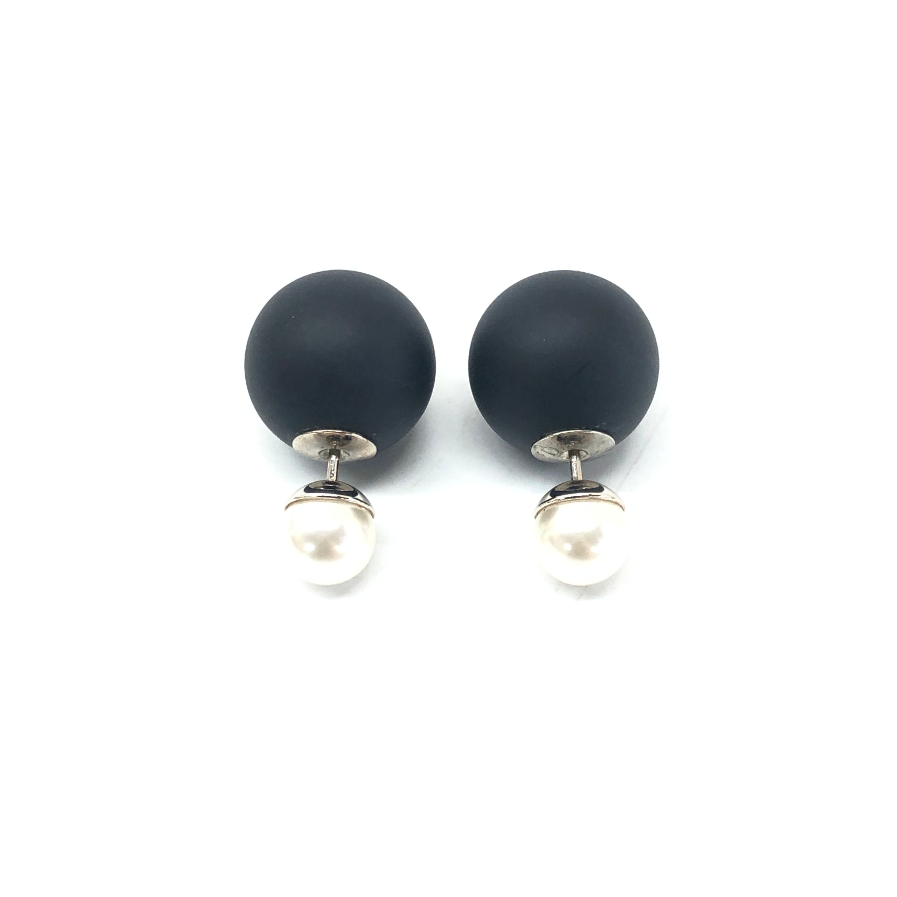 Dior Tribales Pearl Earrings
