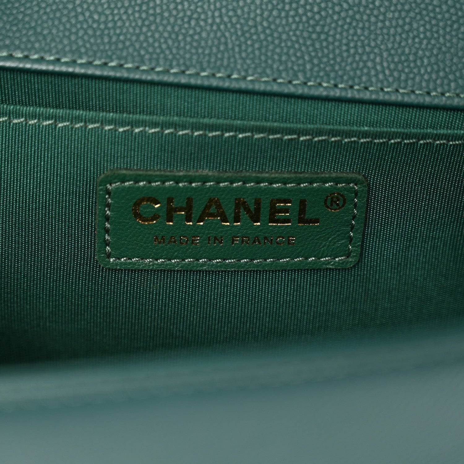 Caviar Quilted Medium Boy Flap Dark Green