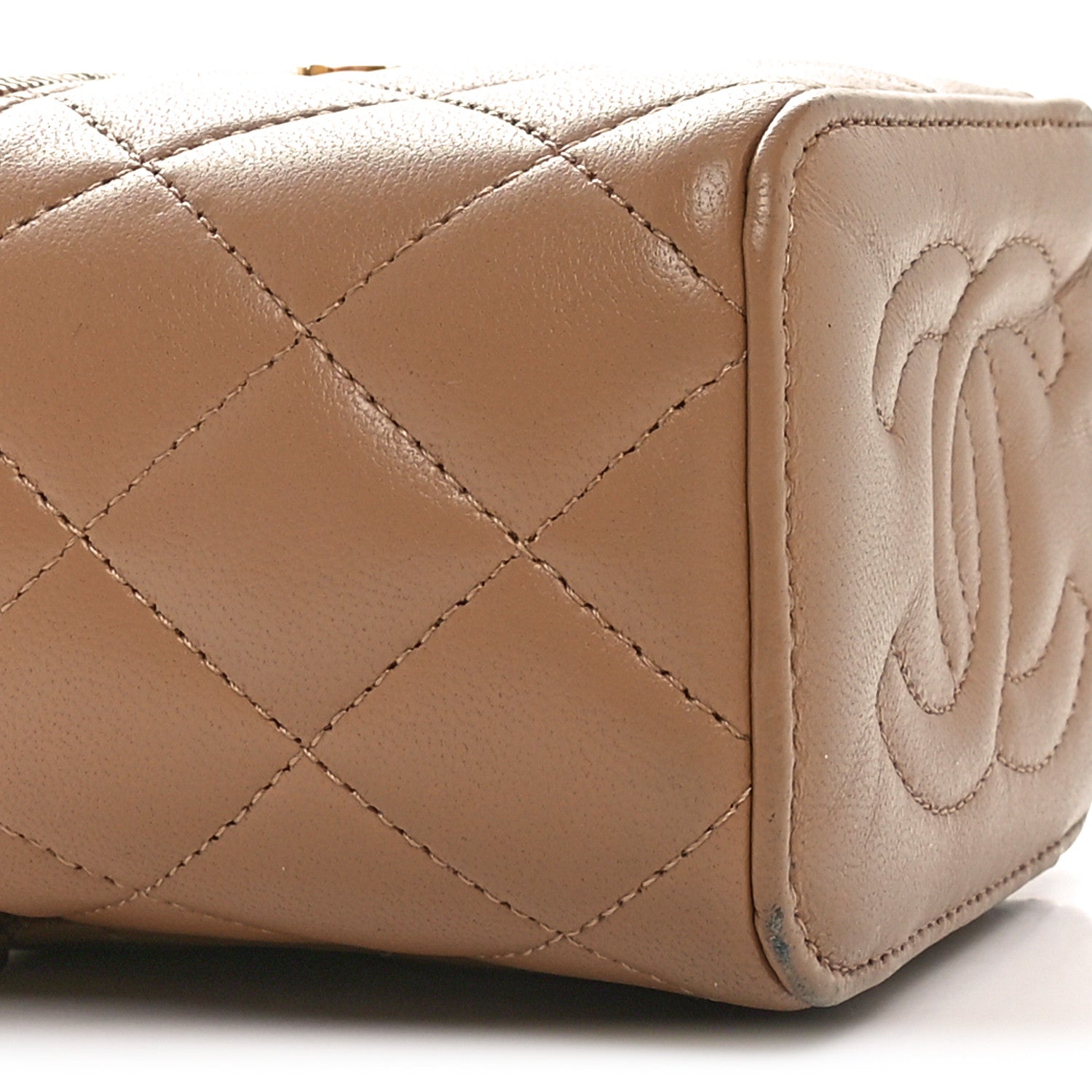 Lambskin Quilted Metal Mini Top Handle Vanity Case With Chain Beige