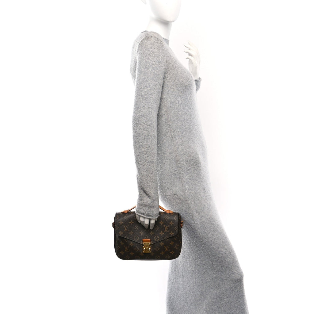 Monogram Pochette Metis